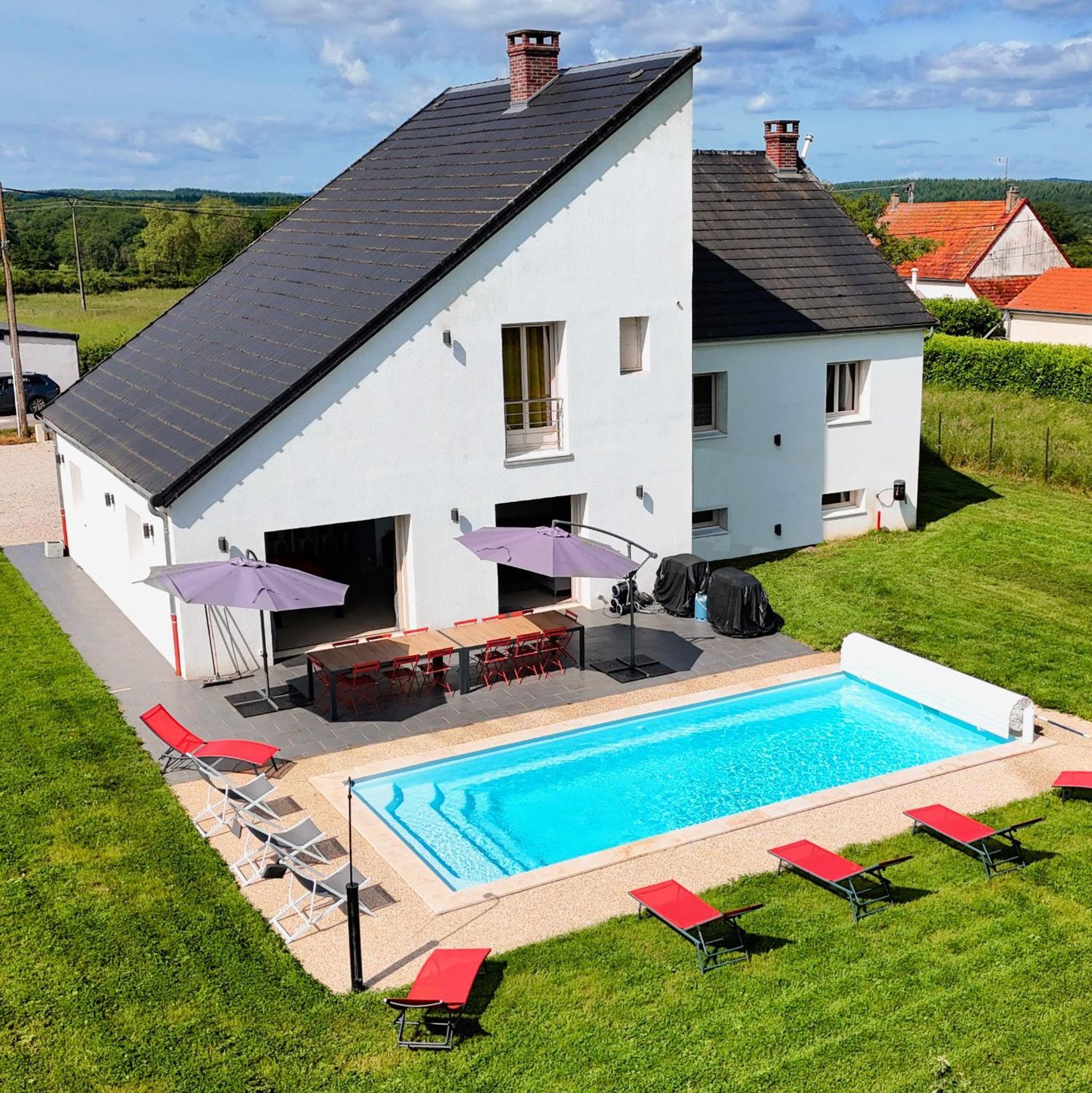Les Retrouvailles Des Ducs By Vindihouses - Piscine Chauffe Toute L'Annee - Billard Magnien 외부 사진